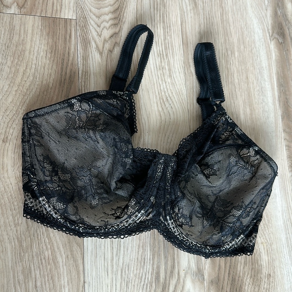 Wacoal lace underwire bra
